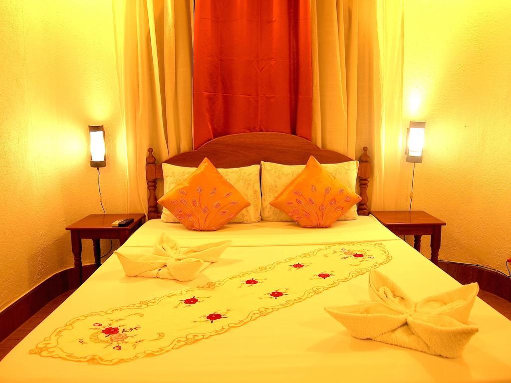 Floral Villarosa Puerto Princesa Kamer foto